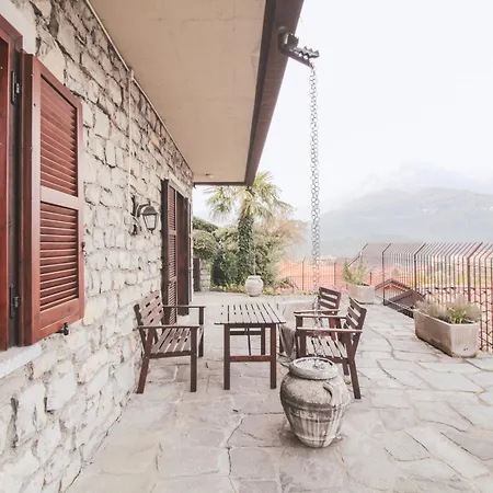 Lägenhet Villa Foresta Menaggio